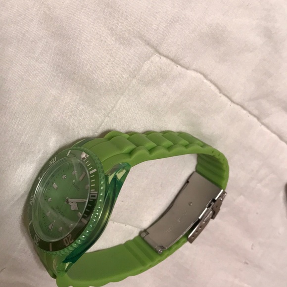 Custom - Picture 5 of 8